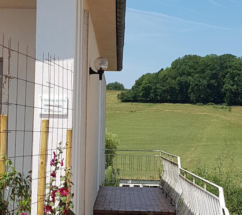 Photo of Others in Lachambre