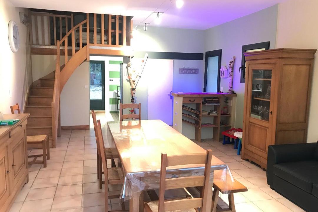 Photo of Livingroom in Saint-Nizier-sous-Charlieu