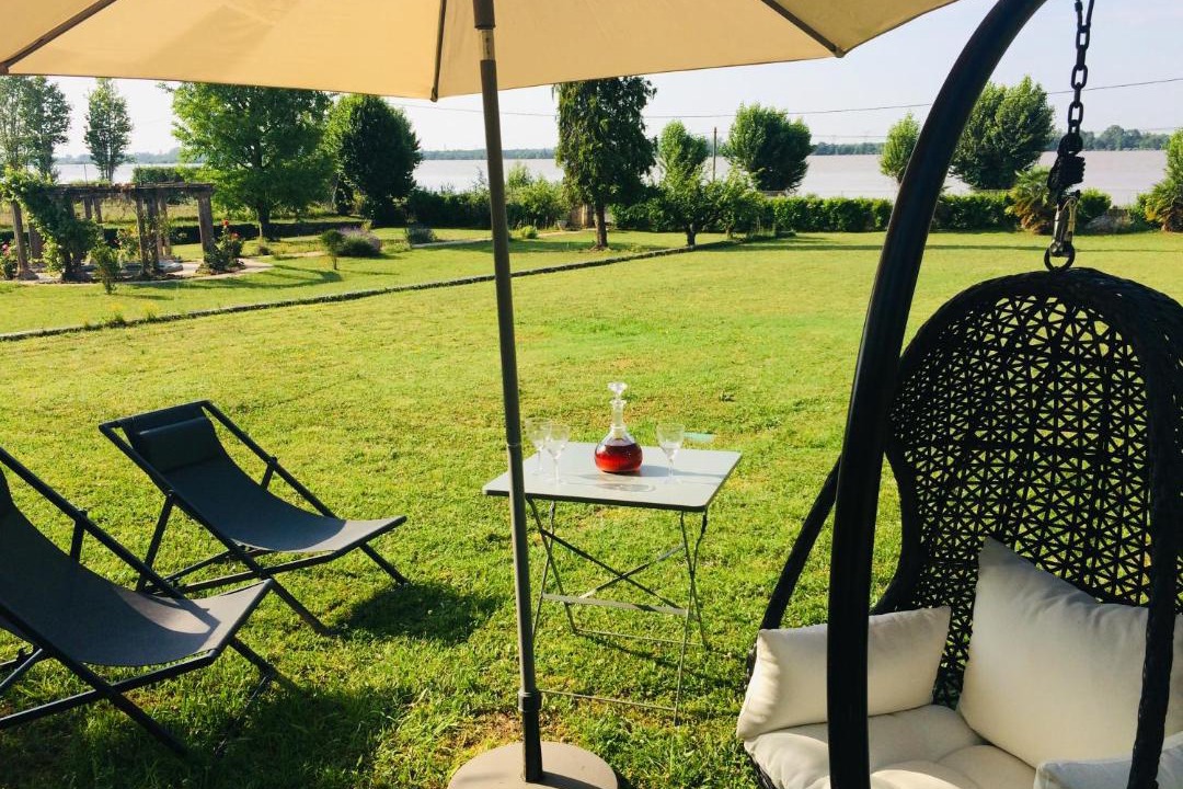 Photo of Others in Bourg-sur-Gironde