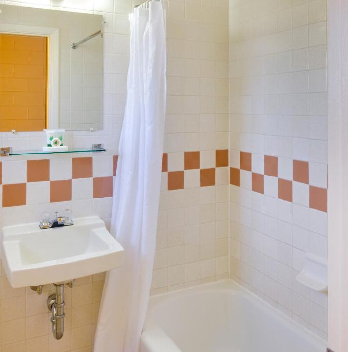 Photo of Bathroom in Moriarty