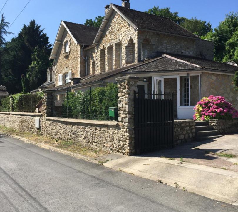 Photo of Buildings in Boissise-le-Roi