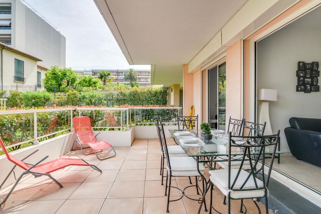 Photo of Patio Balcony in Pointe Croisette