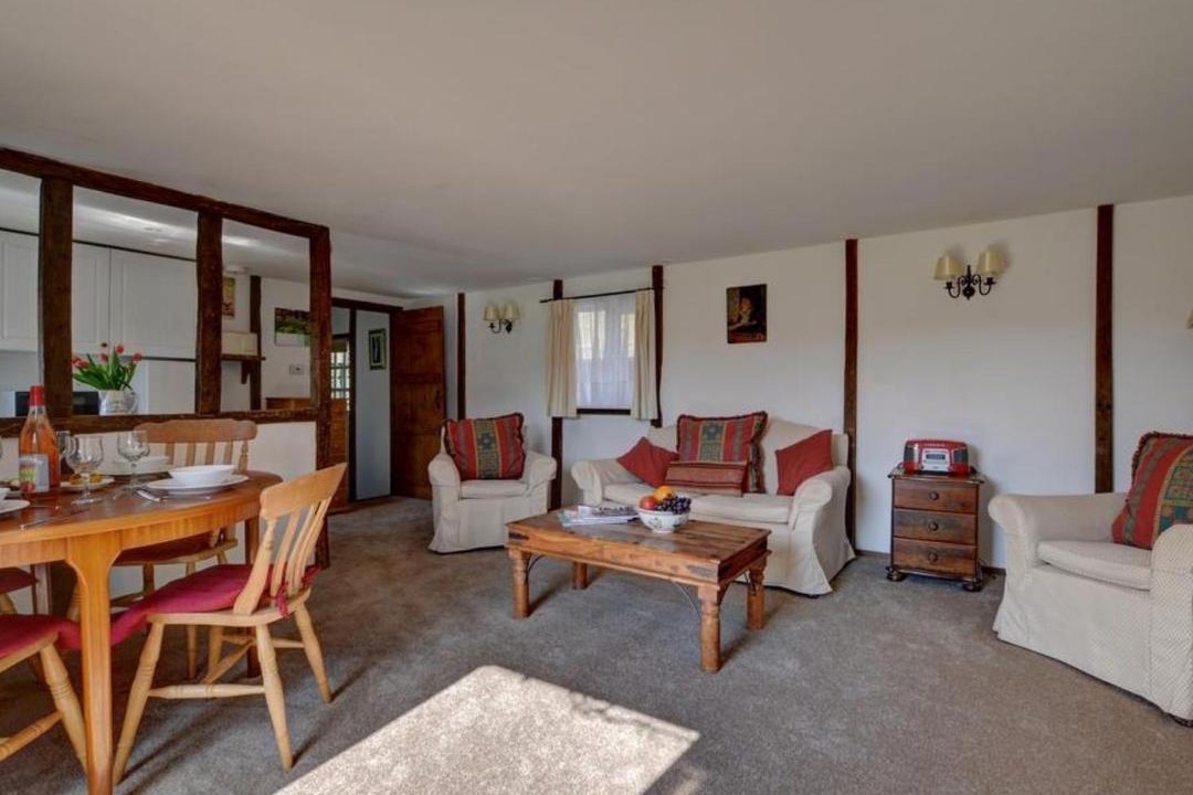 Photo of Livingroom in Abbess Roding