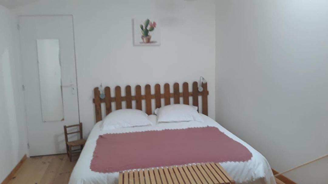 Photo of Bedroom in Brens