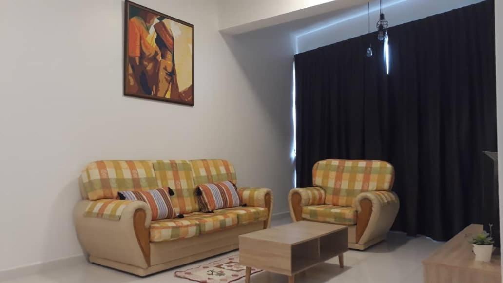 Photo of Livingroom in Taman Mirindi