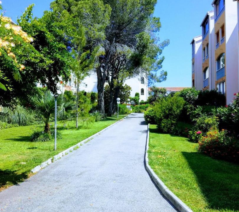 Photo of Others in Frejus