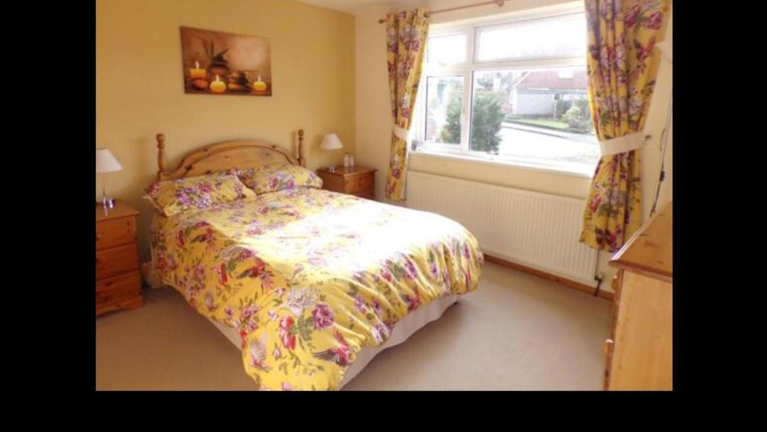 Photo of Others in Mansfield