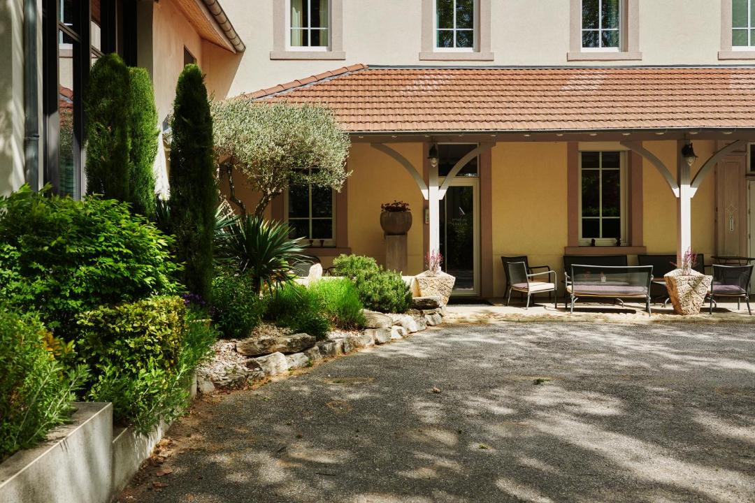 Photo of Buildings in Marges