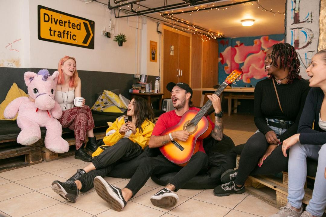 Photo of Human In Picture in Belsize Park