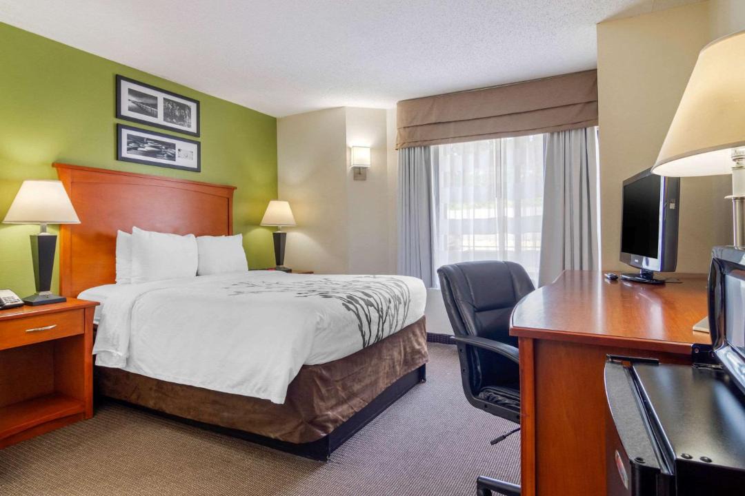 Photo of Bedroom in Macon