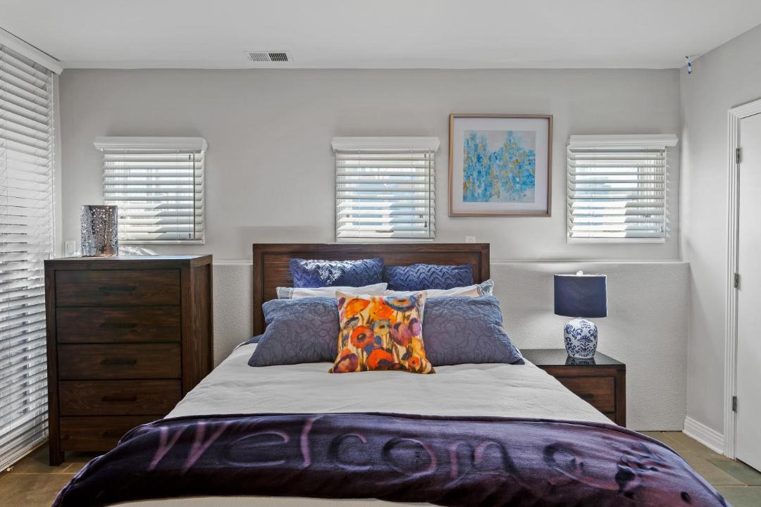 Photo of Bedroom in River West