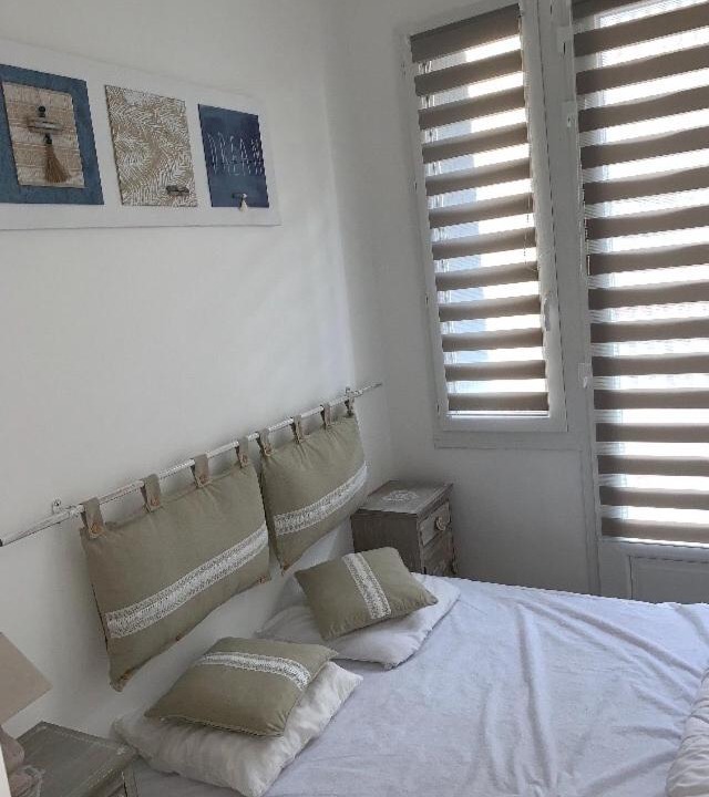 Photo of Bedroom in Deauville City Centre