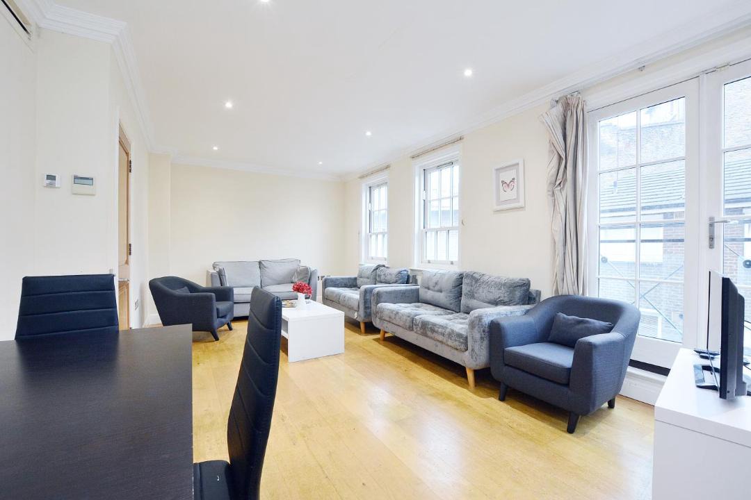 Photo of Livingroom in Knightsbridge