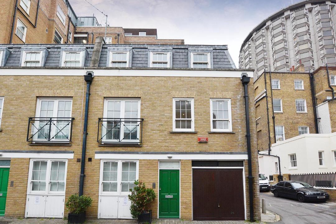Photo of Buildings in Knightsbridge