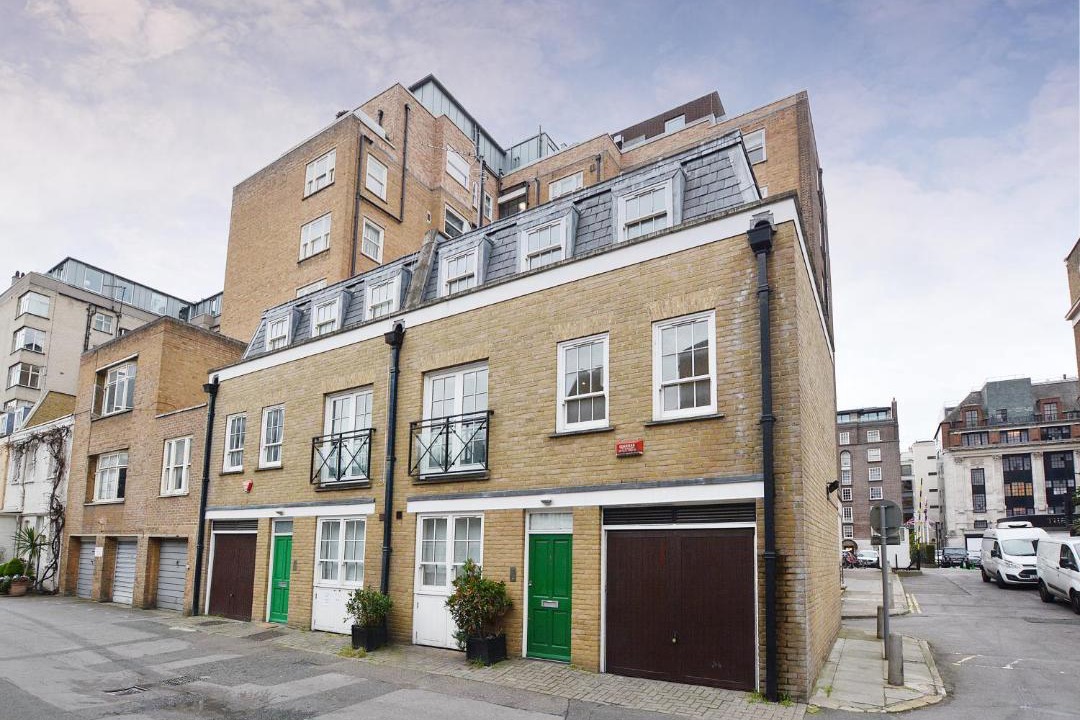 Photo of Buildings in Knightsbridge