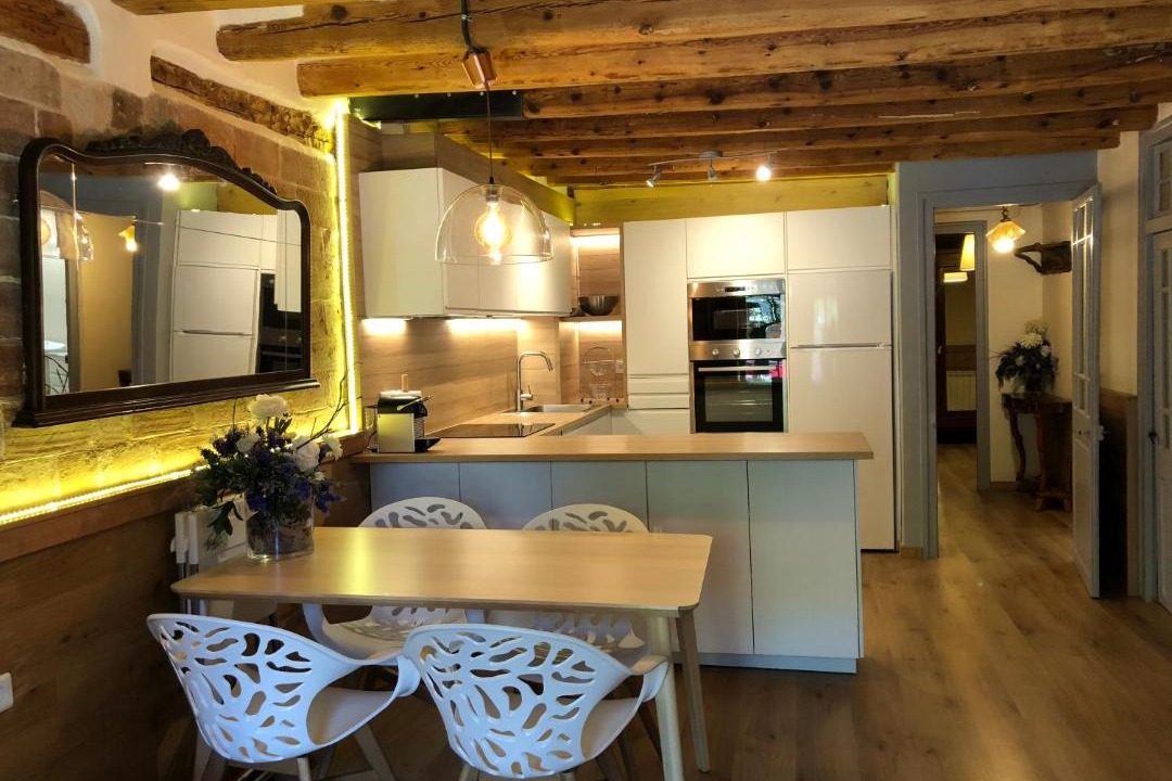 Photo of Kitchen in San Lorenzo de Morunys