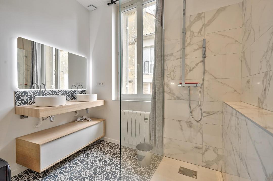 Photo of Bathroom in Libourne