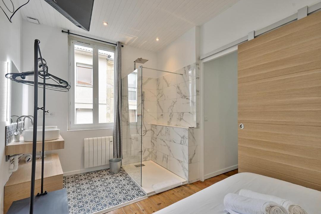 Photo of Bedroom in Libourne