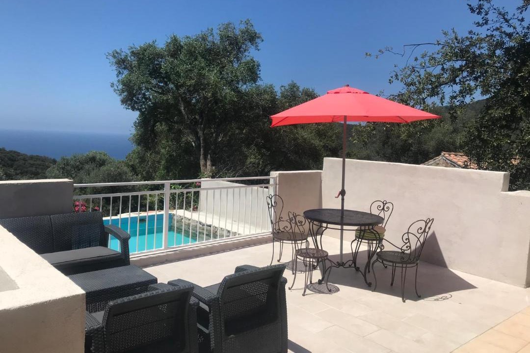 Photo of Patio Balcony in Olmeto