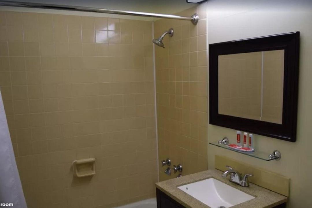 Photo of Bathroom in Yakima