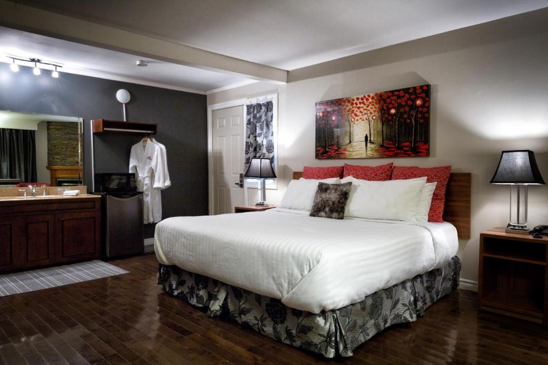 Photo of Bedroom in Trois-Rivieres