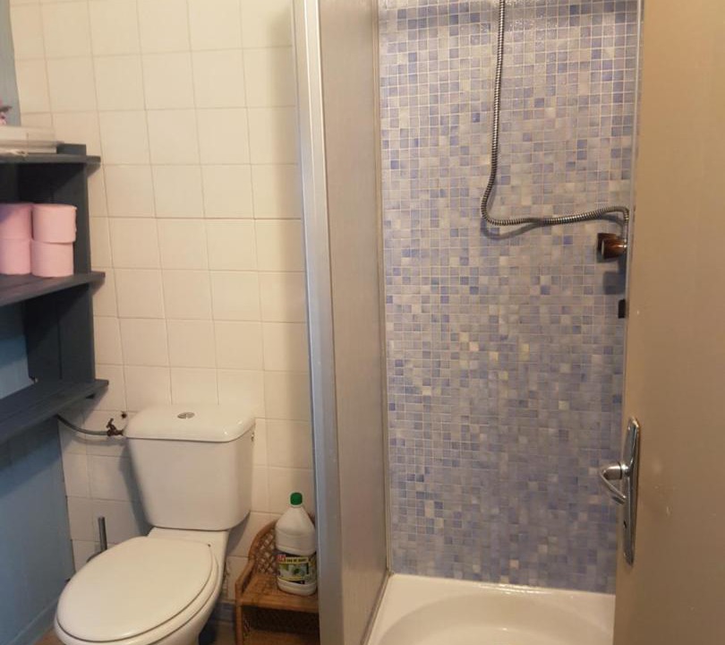 Photo of Bathroom in Mars