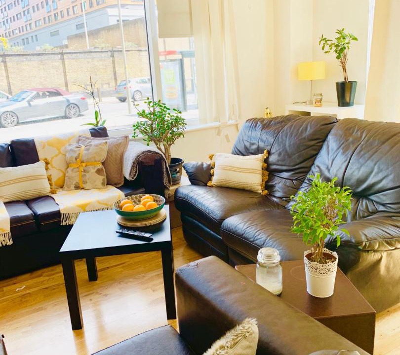 Photo of Livingroom in St. Mary's Park