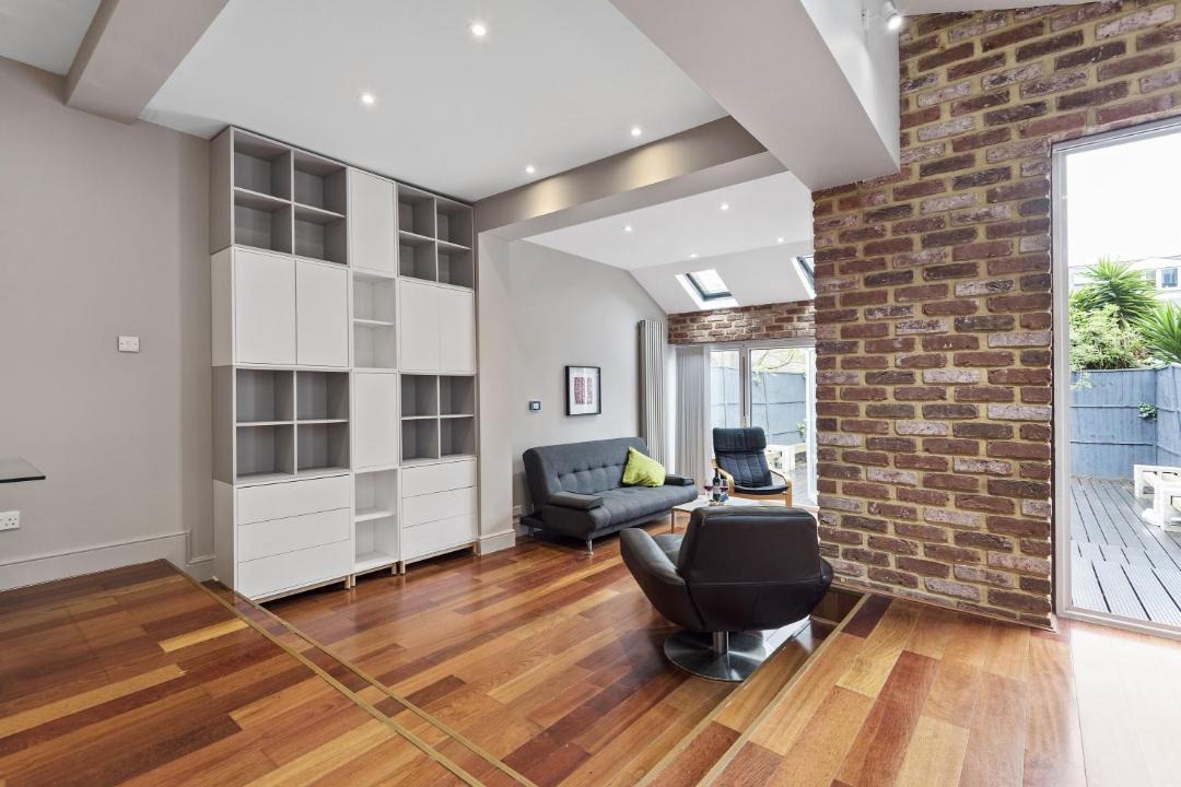 Photo of Others in Kilburn