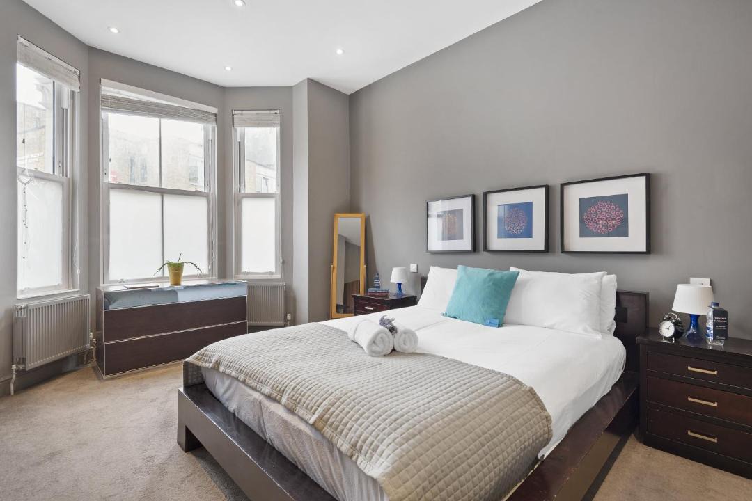 Photo of Bedroom in Kilburn