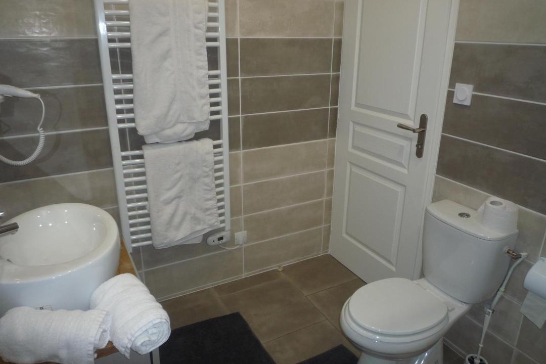 Photo of Bathroom in Bergerac