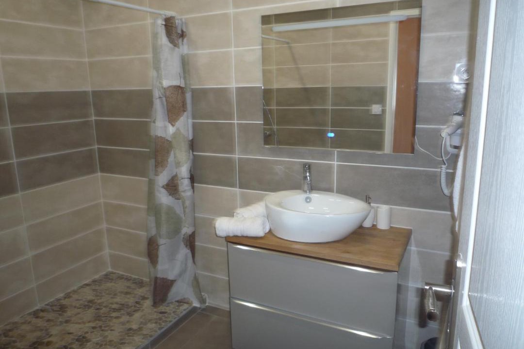 Photo of Bathroom in Bergerac