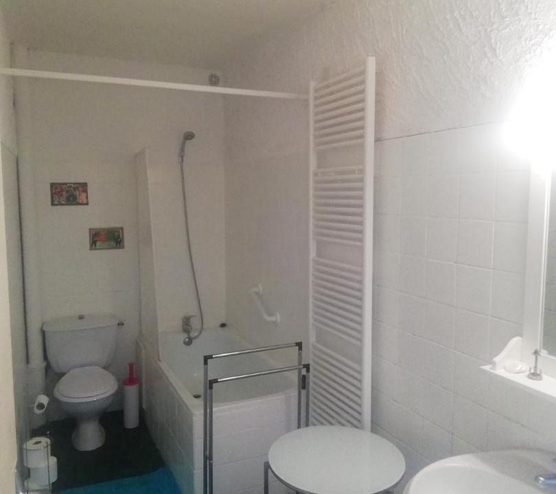 Photo of Bathroom in Airoux