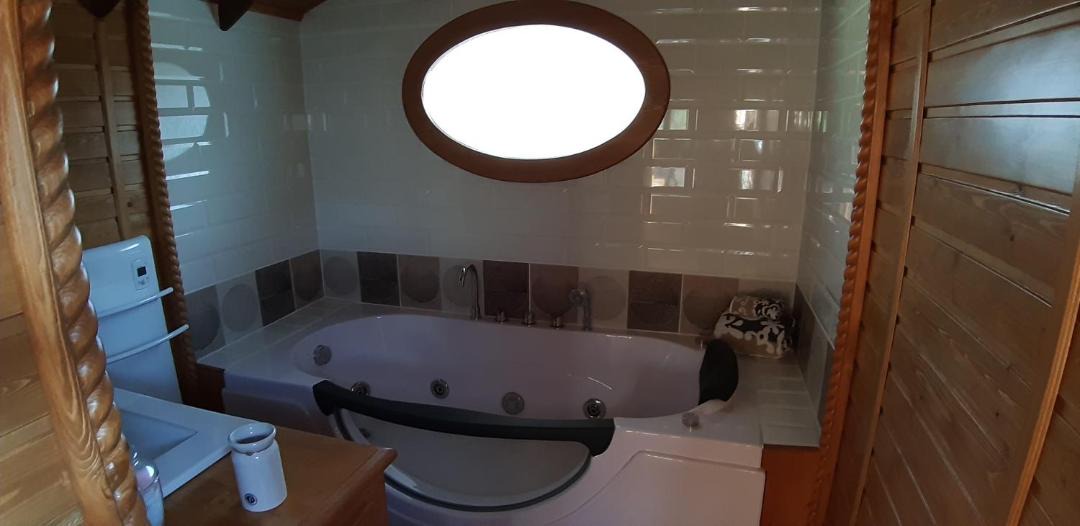 Photo of Bathroom in Anla