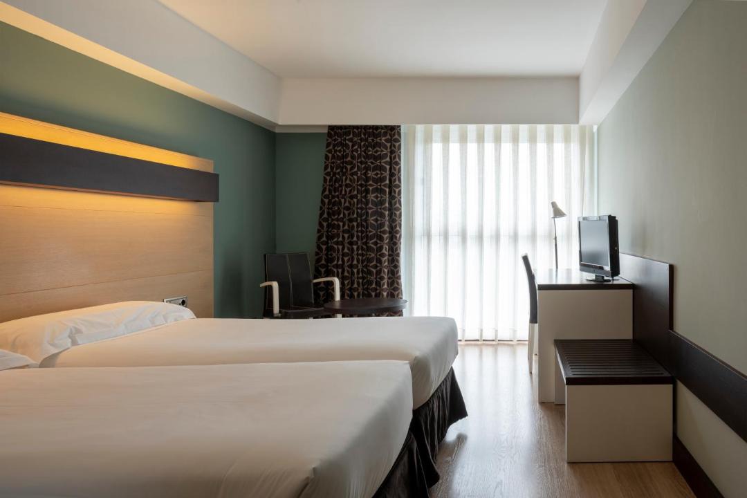 Photo of Bedroom in Logrono City Centre