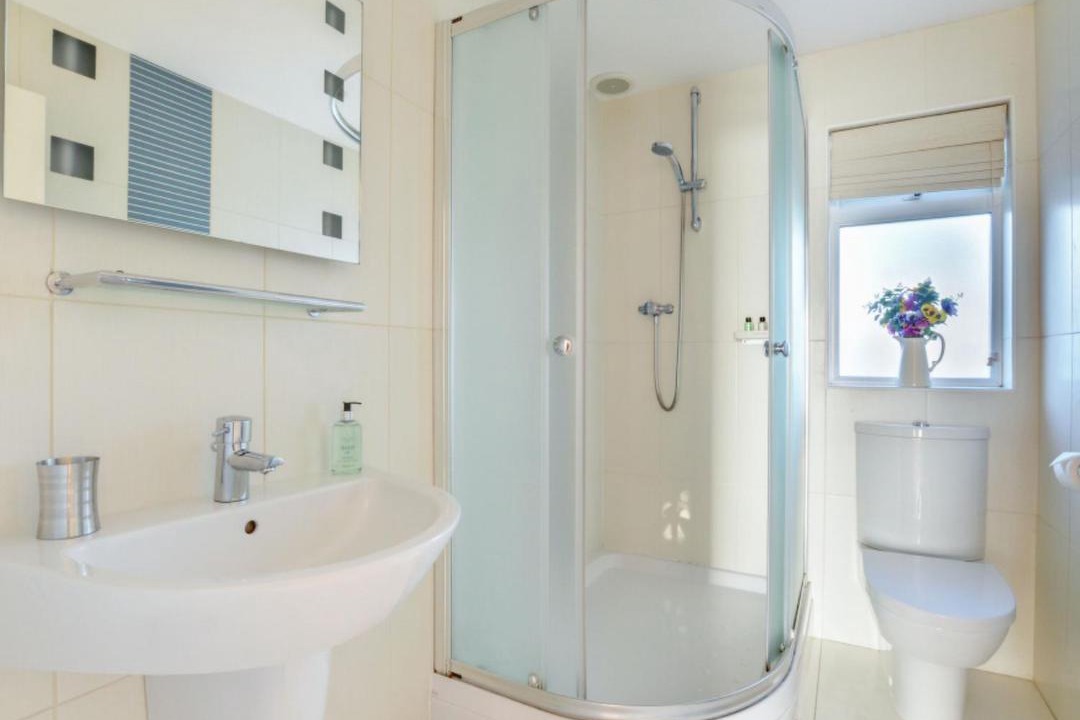 Photo of Bathroom in Croyde Bay