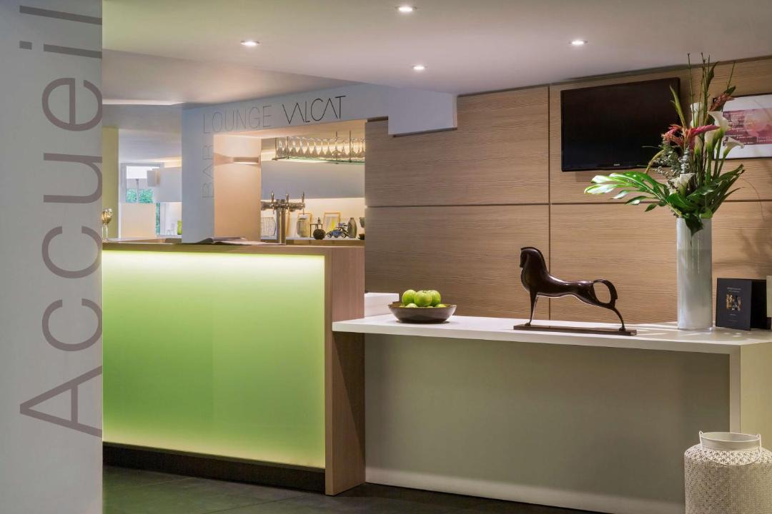 Photo of Others in Chantilly