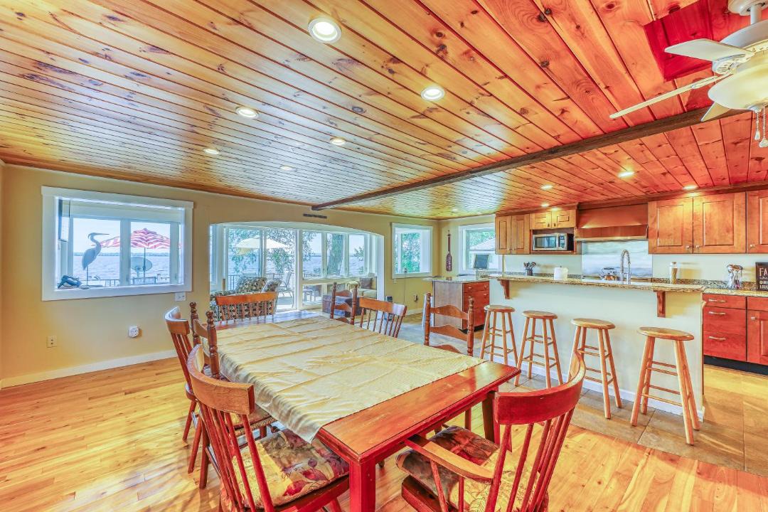 Photo of Livingroom in Alburg