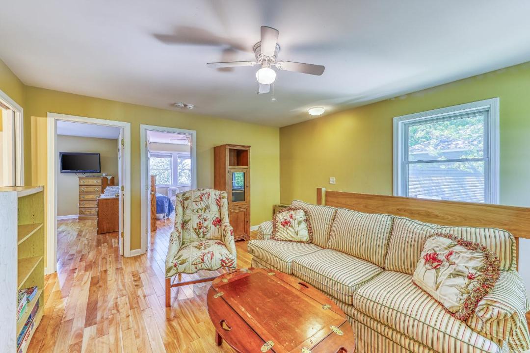 Photo of Livingroom in Alburg