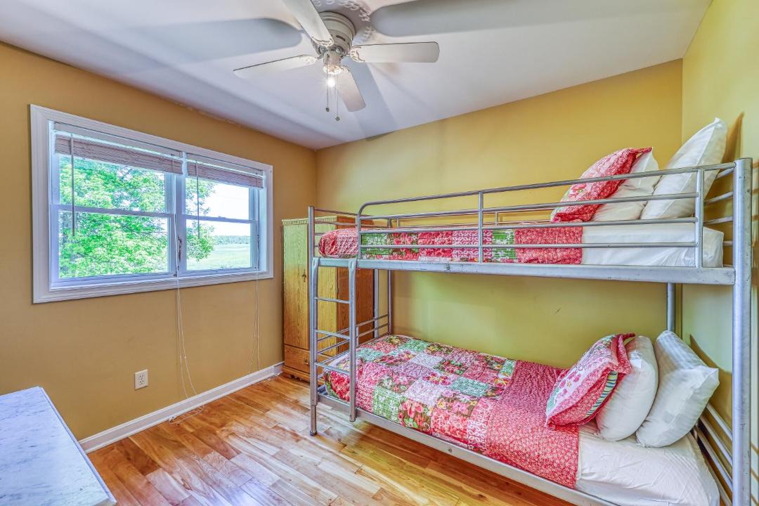 Photo of Bedroom in Alburg