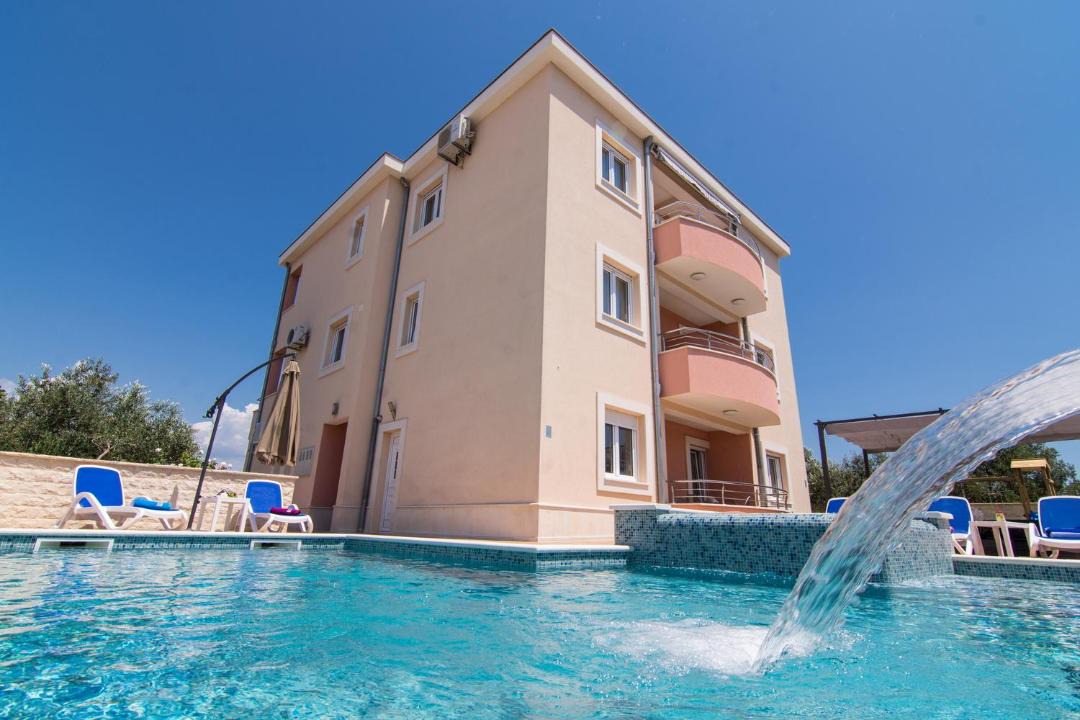 Photo of Outdoor in Okrug Gornji