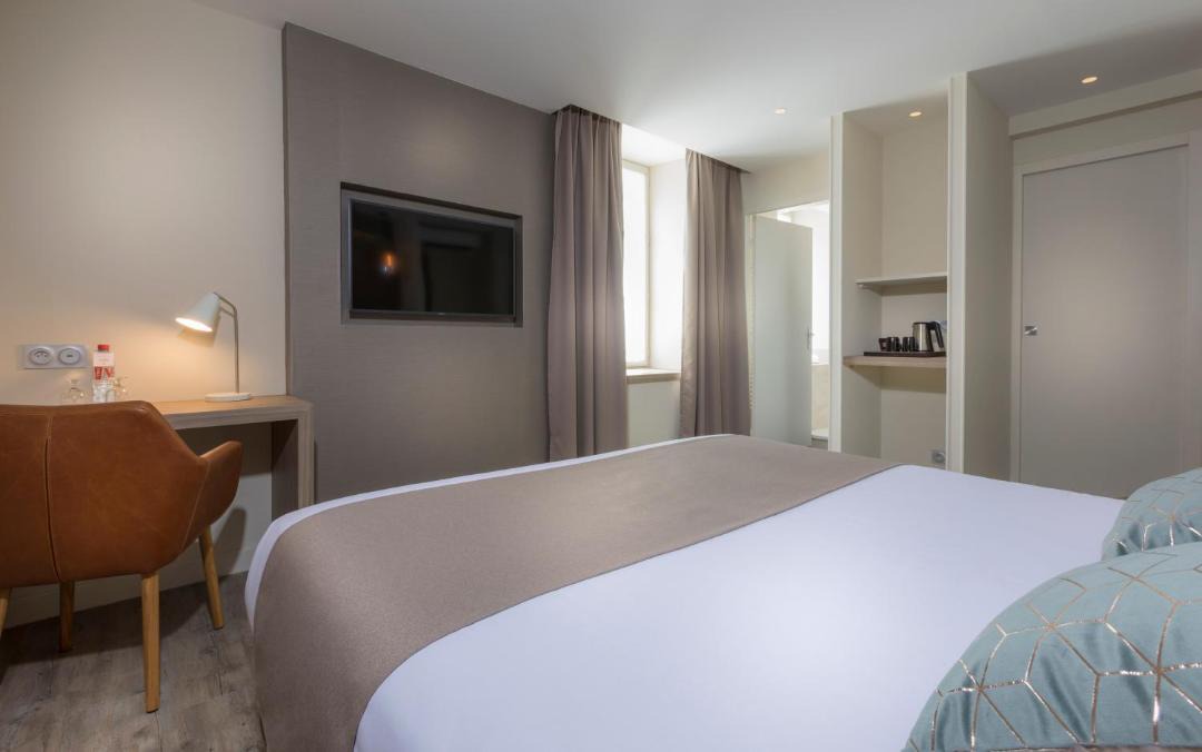 Photo of Others in Provins