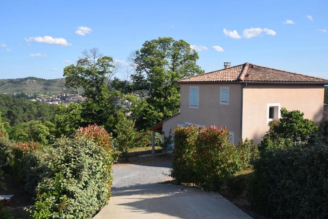 Photo of Buildings in Joyeuse