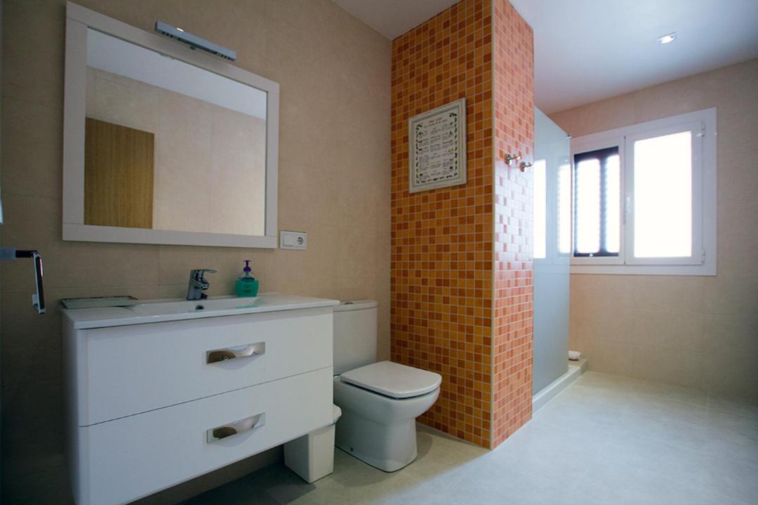 Photo of Bathroom in Obanos