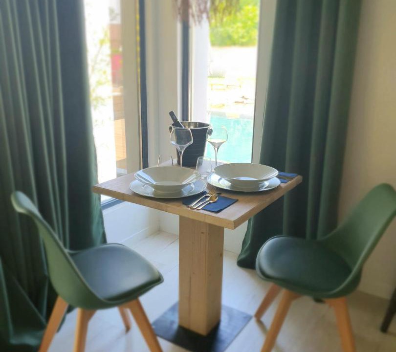 Photo of Livingroom in Lafitte-Vigordanne