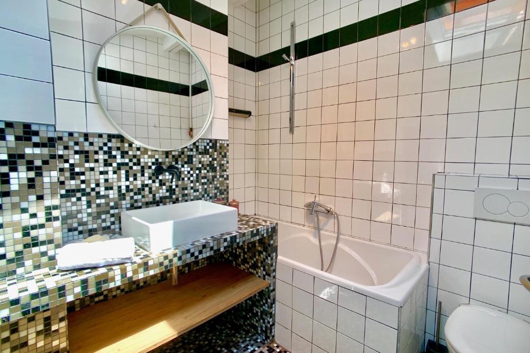 Photo of Others in Quartier du Port