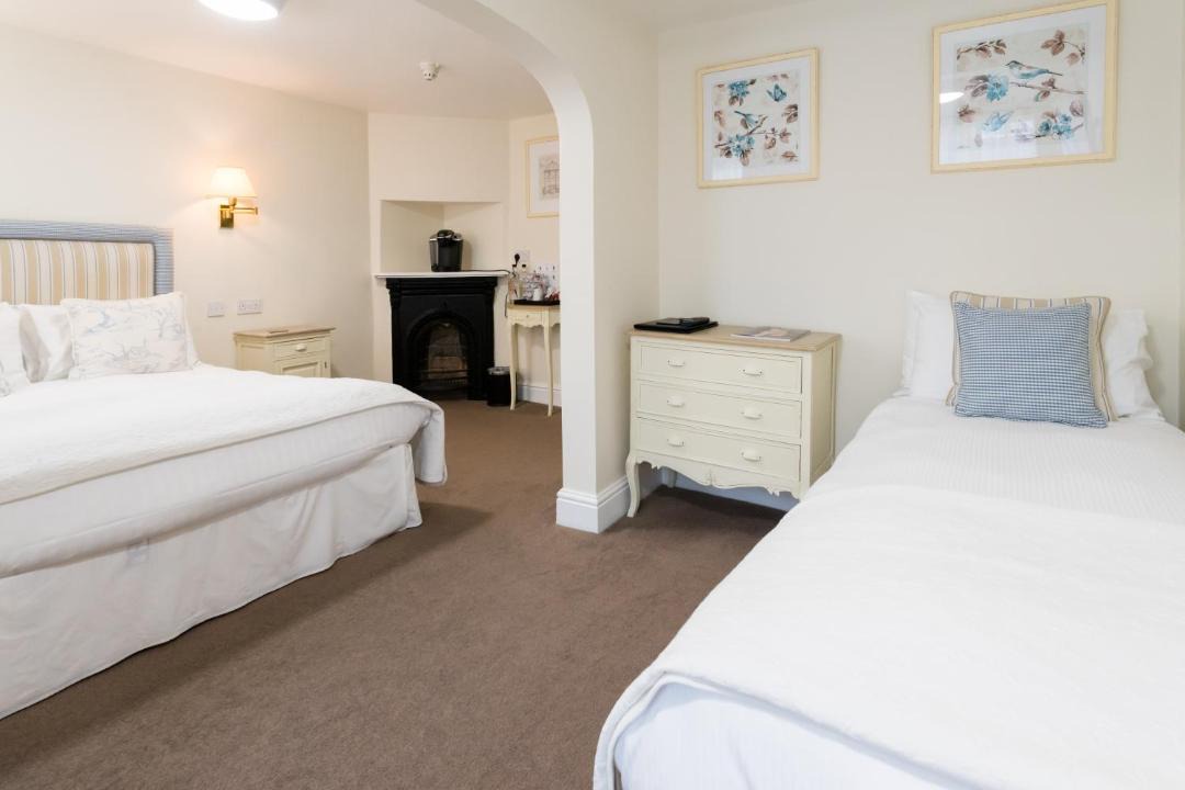 Photo of Others in Warwick