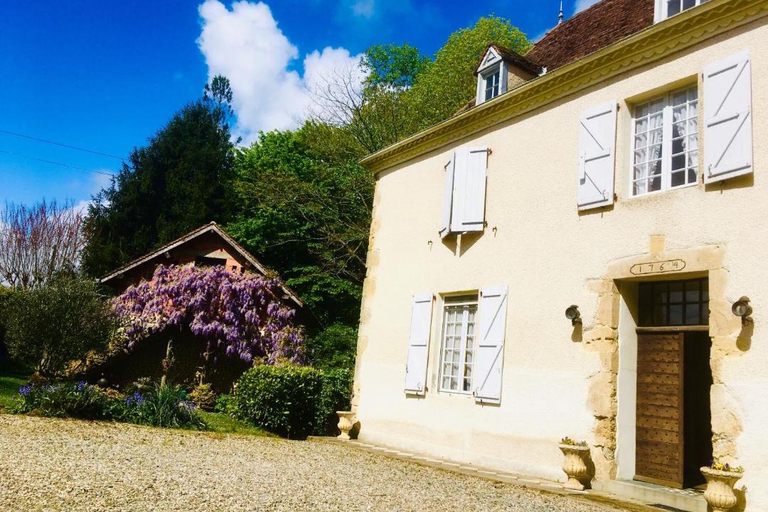 Photo of Others in Fichous-Riumayou