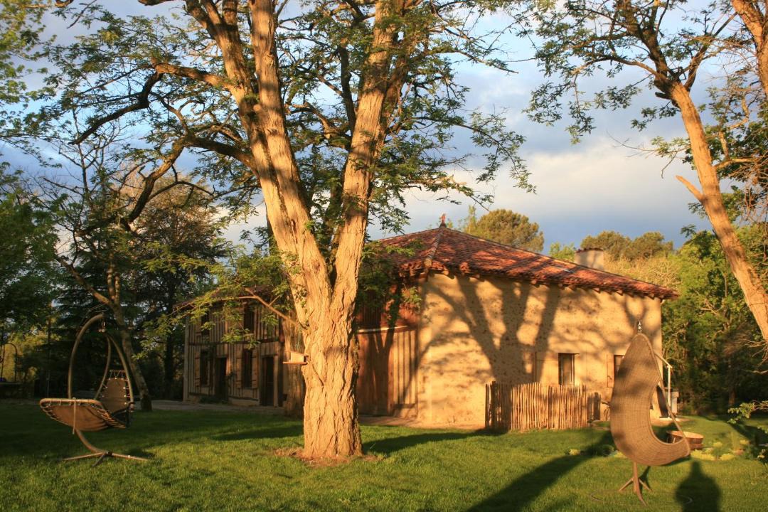 Photo of Others in Losse