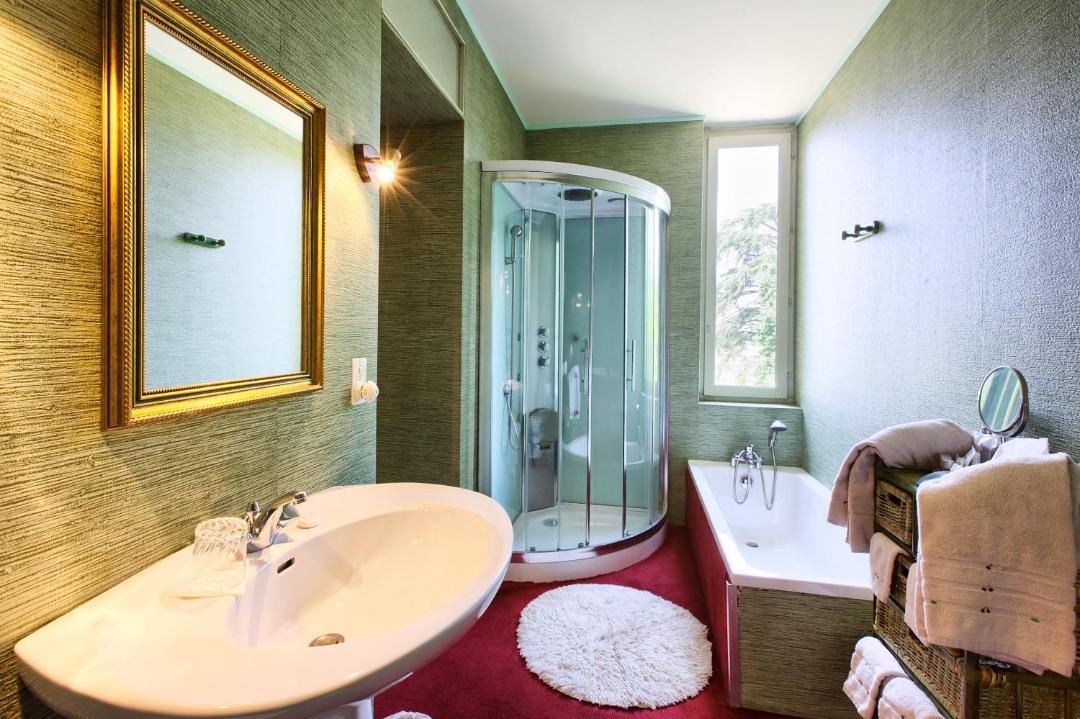 Photo of Others in Barsac