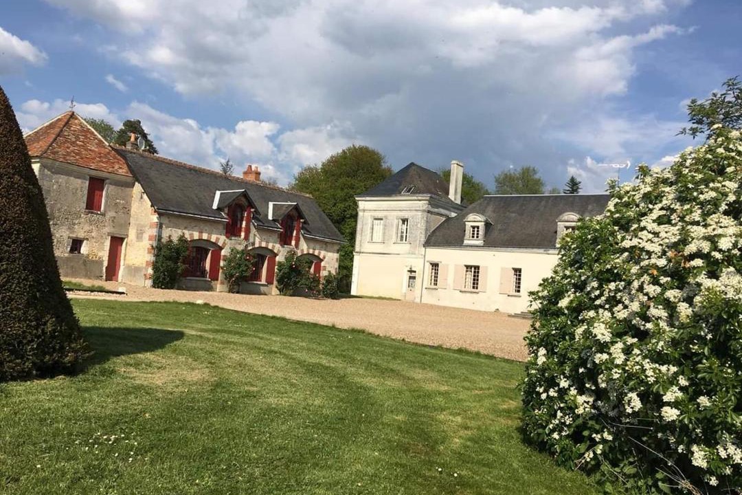 Photo of Others in Villeloin-Coulange
